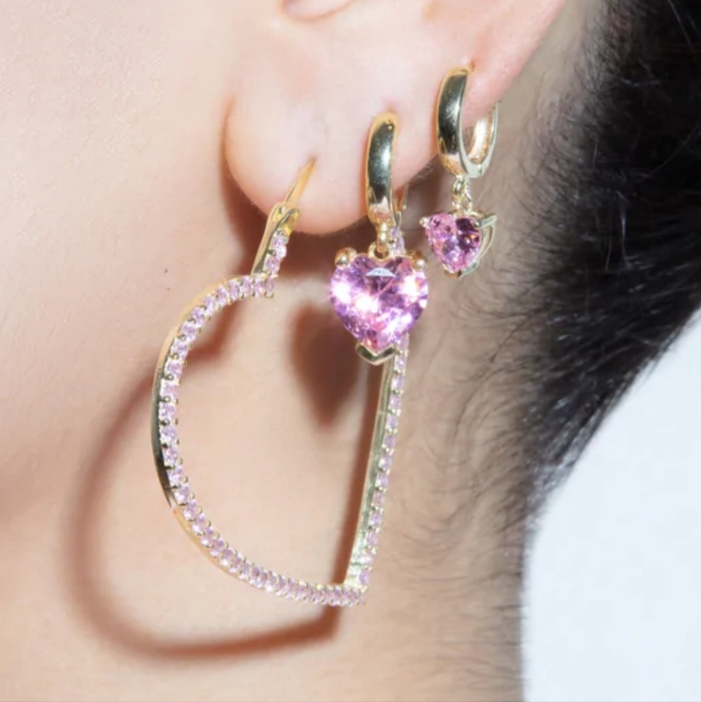 Chvker Light Pink Chéri Heart earings, New